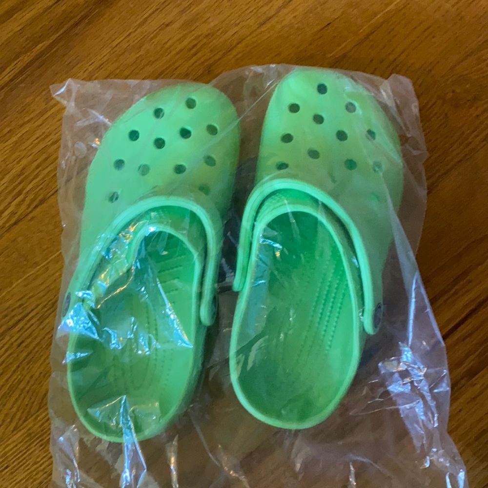 Crocs Lime Green